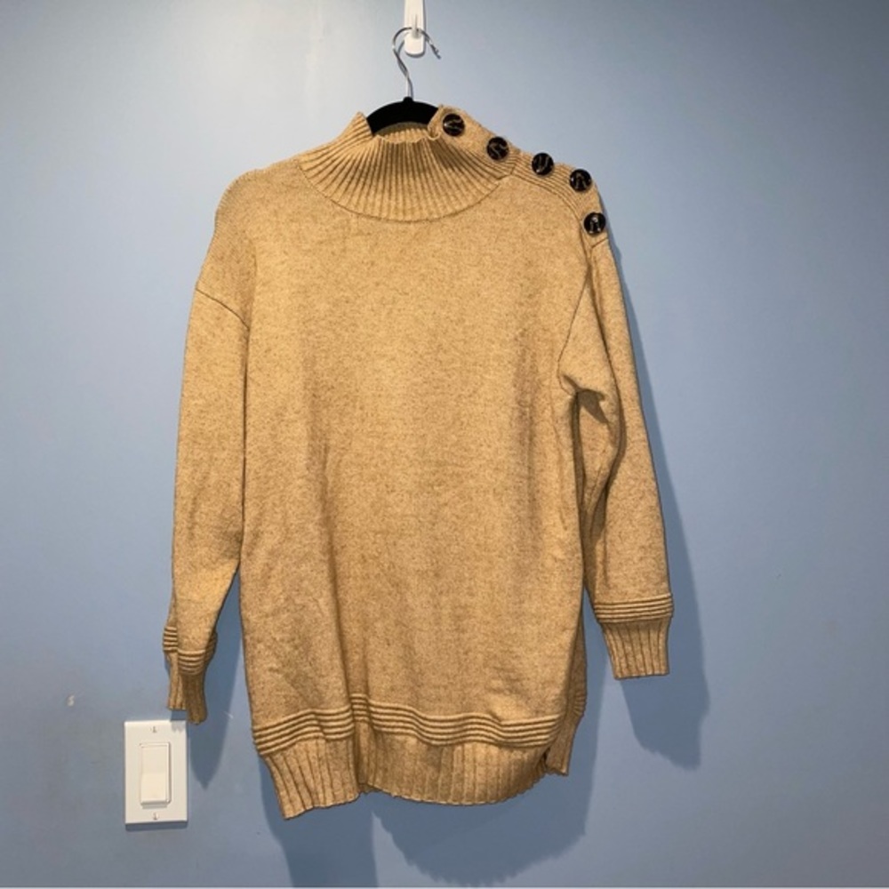 Shop Wanna B Cozy & Soft Fall/Winter Sweater Size Medium